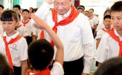 足球新闻专栏体育名人语录精选ATP羽毛球比赛时间表青少年体能发展